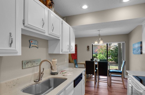 Miramar Beach Condo | Edith's Bungalow in Beautiful Seascape! - Great Vacation Value and location!