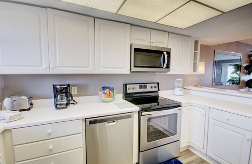Harold Condo | El Matador 332 - FREE TICKETS! Your stay includes free tickets to many area attractions!