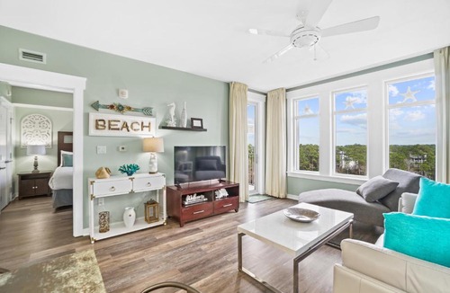 Destin House | Elation at Baytowne Wharf by Panhandle Getaways