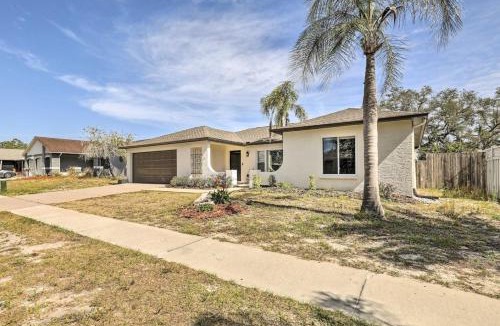 Holiday Lakes West House | Elegant Coastal Oasis Near Beaches & Private Pool
