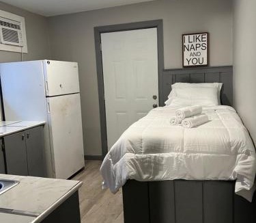 North Little Rock Apartment | Ellie Kate's Tiny Apartment Pets Welcome Close to Airport