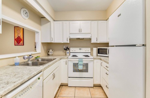 Southeast Pensacola House | Emerald Coast Vacation Station
