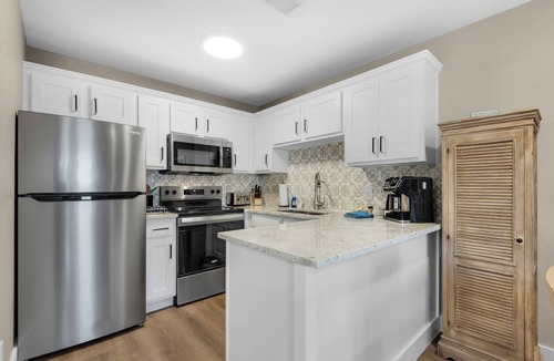 Miramar Beach Condo | Emerald Gulf, Pool & Hot tub at your patio,-FREE BEACH ITEMS - pocket doors