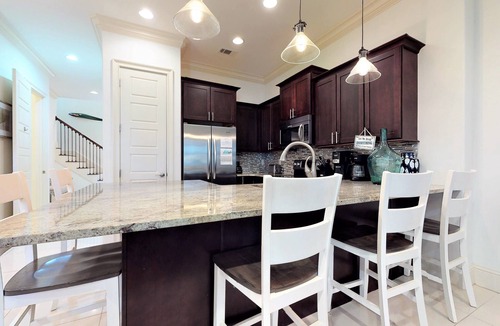 Villa Lago House | 'Emerald Isle Palace' ~ Villa Lago 1874 ~ GOLF CART ~ pool & beach access!