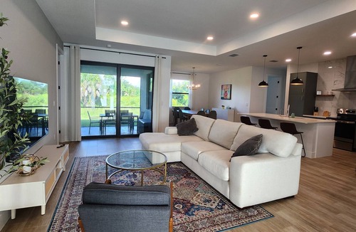 Englewood East House | Englewood Azure, 4b house, heated pool&hot tub, office, fast WiFi, 8 mi to beach