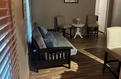 Fountain House | Enjoy green house cozy special space for vacation or stop traveling, away noise.