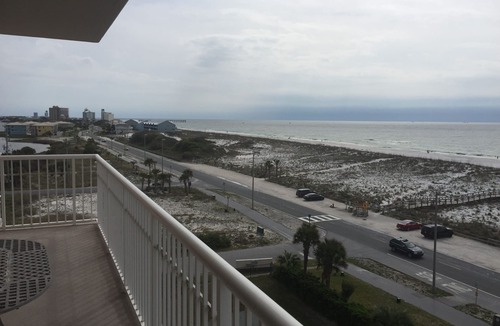 Pensacola Beach Condo | Enjoy late summer and early fall in Paradise. Don’t miss out- Reserve today!