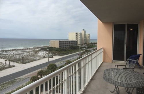 Pensacola Beach Condo | Enjoy late summer and early fall in Paradise. Don’t miss out- Reserve today!