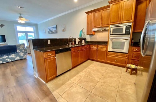 Mississippi City House | Enjoy the Beach Life!