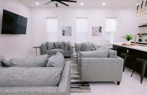 Seventh Ward Apartment | Esplanade Magic 2
