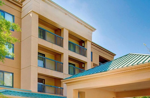 Crestline Heights House | Everything You Need For The Perfect Vacation! Pet-Friendly Property, Parking