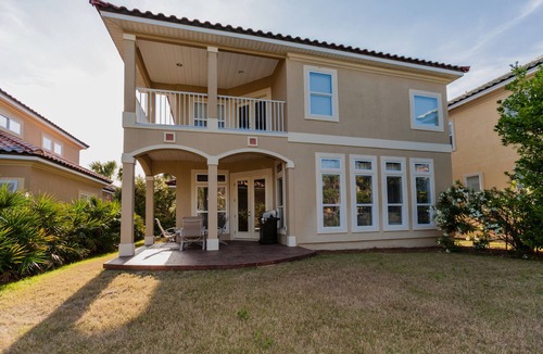 Fort Bay House | Exclusive private home in gated community across the street from the beach.