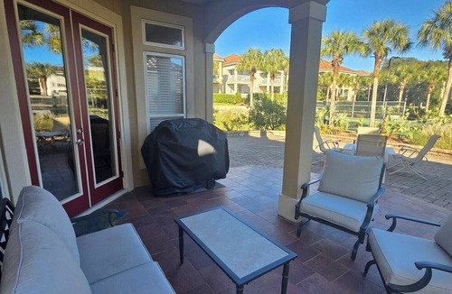 Fort Bay House | Exclusive private home in gated community across the street from the beach.
