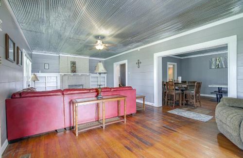 Wheatley House | Expansive Wheatley Home ~ 65 Mi to Memphis!