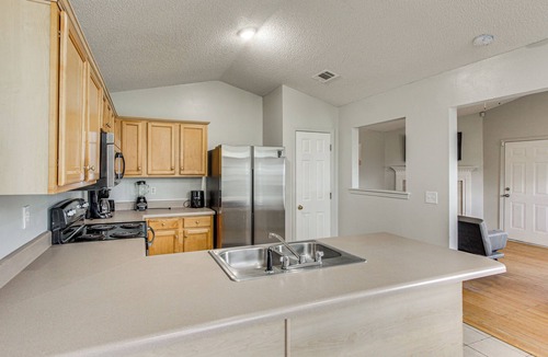 Gulfport House | Explore Gulfport Beaches: Family Home w/Yard