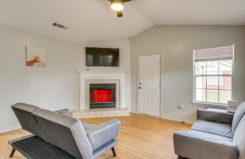 Gulfport House | Explore Gulfport Beaches: Family Home w/Yard