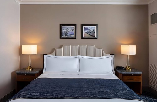 Arts/Warehouse District Hotel | Explore the City of Jazz! Quick Drive to New Orleans Jazz Museum!
