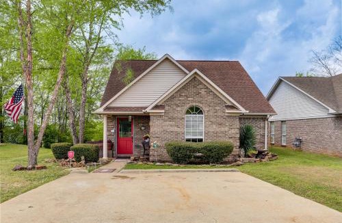 Tupelo House | Explore Tupelo & Natchez Trace! Southern Getaway