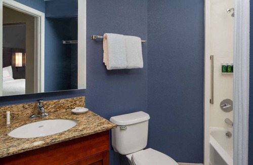 Arts/Warehouse District Hotel | Explore Wonderful New Orleans! Pet-Friendly With Outdoor Pool, Free Breakfast!