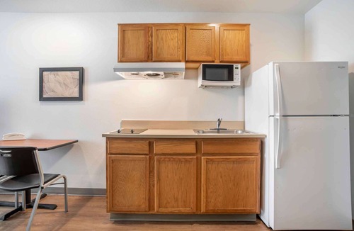 Pine Forest Hotel | Extended Stay America Select Suites - Pensacola - Northwest