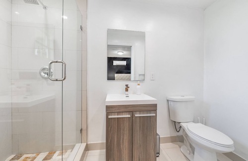 Ludlam Apartment | Eye-catching Miami Apartament/8 min to Airport