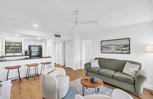Park Shore Condo | F-335 - Modern Interior, 3rd Floor, Privacy
