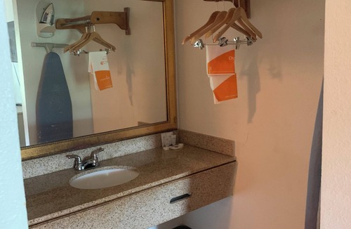 Natchez Hotel | FairBridge Inn Express Natchez