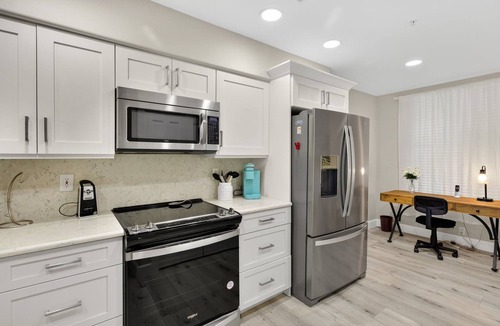 Tropical Cove Condo | Fairway Reflections at Lexington CC Golf Village