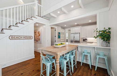 Watercolor House | Fall Availability! 72 Buttercup ~ Location! Location! Steps to Beach & Beach Club! Weber Grill!