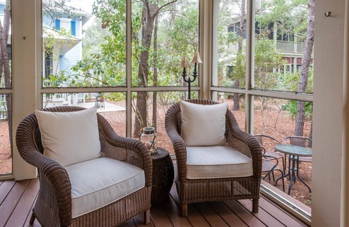 Cottage District House | Fall Dates Available! 143 Dandelion Dr - Cottage District! Across from tennis courts! Gas Grill!