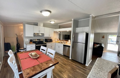 Mead House | "Fall in Love" Retreat less than 10 minutes from Lake Texoma and Choctaw Casino