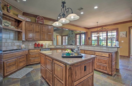 Weston House | Families Welcome! Lavish Celina Home w/Game Room
