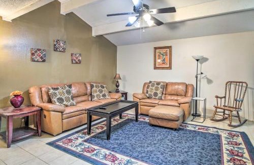 North Dallas House | Family-Friendly Dallas Townhouse w/Private Patio!