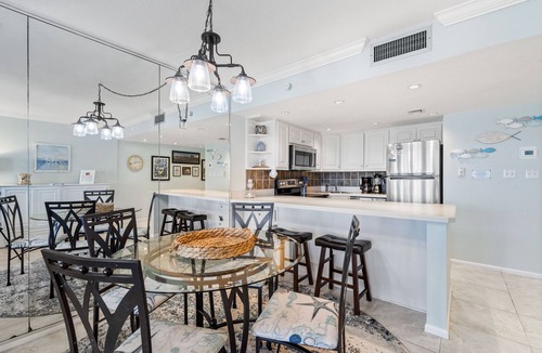 Holiday Isle Condo | Family Friendly, Home away from Home with fantastic Gulf Views (316)