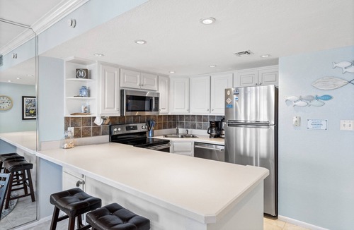 Holiday Isle Condo | Family Friendly, Home away from Home with fantastic Gulf Views (316)