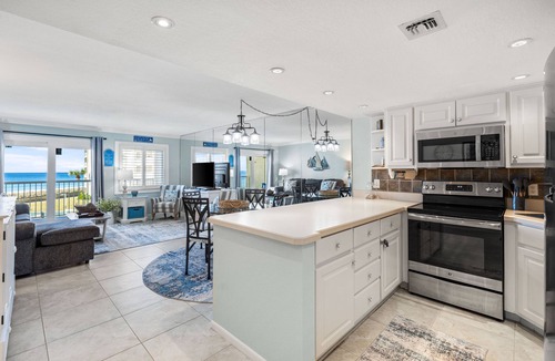 Holiday Isle Condo | Family Friendly, Home away from Home with fantastic Gulf Views (316)