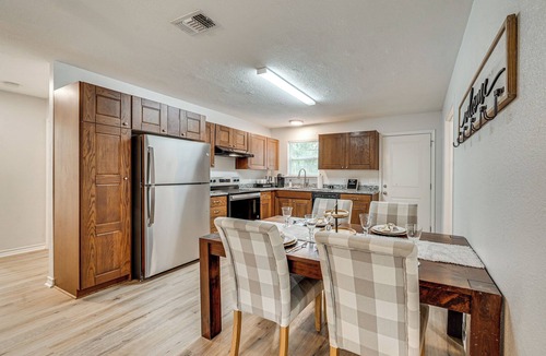 Nash House | Family-Friendly Nash Home 6 Mi to Spring Lake Park