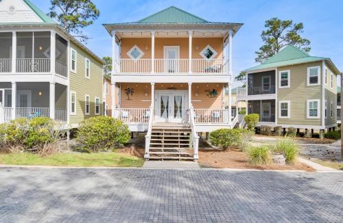 Ono Island House | Family-Friendly Pensacola Home < 1 Mi to Beach!