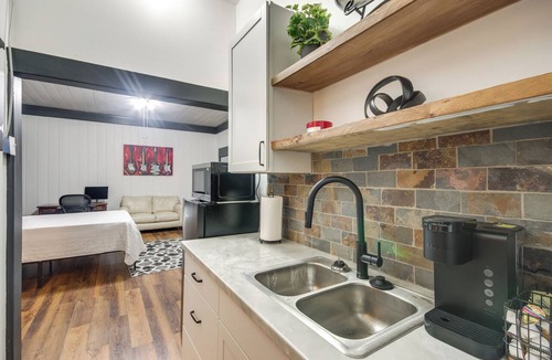 Greenwood House | Family-Friendly Retreat w/Fireplaces in Greenwood