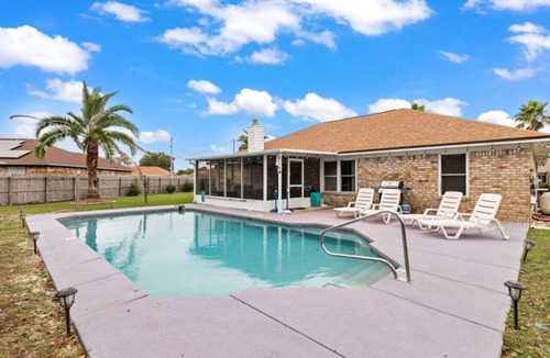 Navarre House | Family Oasis Stunning Private Pool Home