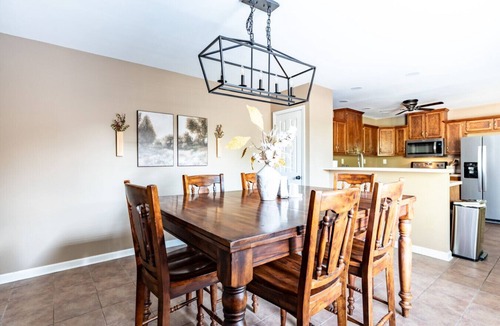 Southaven House | Family & Pet Friendly Oasis - Backyard - Patio