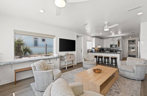 Bahama Beach House | Family Tides B - Luxury Beachfront Home with Panoramic Gulf Views, Sleeps 20