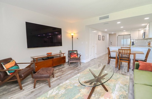 Butler Beach Apartment | Fantastic Ocean Views - Creston House 10C