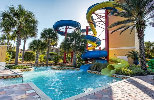 Kissimmee Condo | Fantasy World Resort - 2BR/Sleeps 6