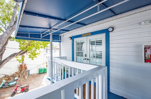 Historic Seaport Apartment | Feather Queen at Custom House Inn | Two Vibrant Suites!