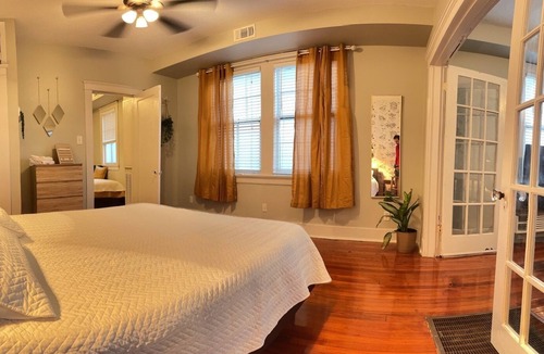 Milan Apartment | Festive 2 Bedroom Uptown New Orleans