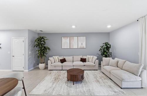 Trafalgar Village Villa | Fiesta Key 3BR Townhome Near Disney