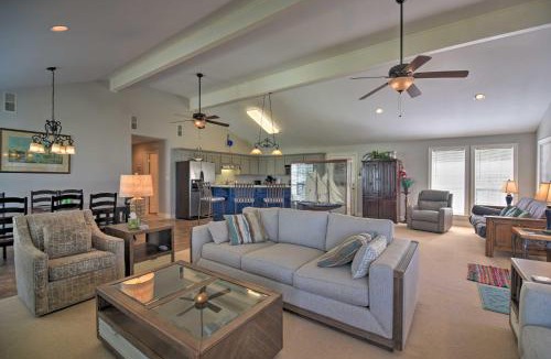Shoreline Park House | Fish at Canalfront Bay St Louis Home - Dock & Deck