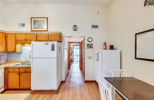 Quincy House | Fisherman's Paradise! Lake Talquin Townhome
