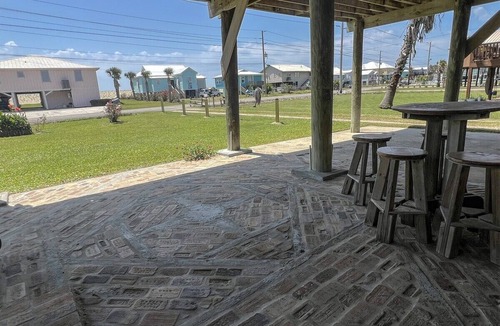 Grand Isle House | Five Queens - New Beach Access - Island Realty